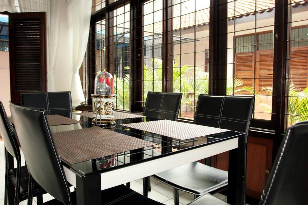 Wisma tamu Rumah Resik Bandung