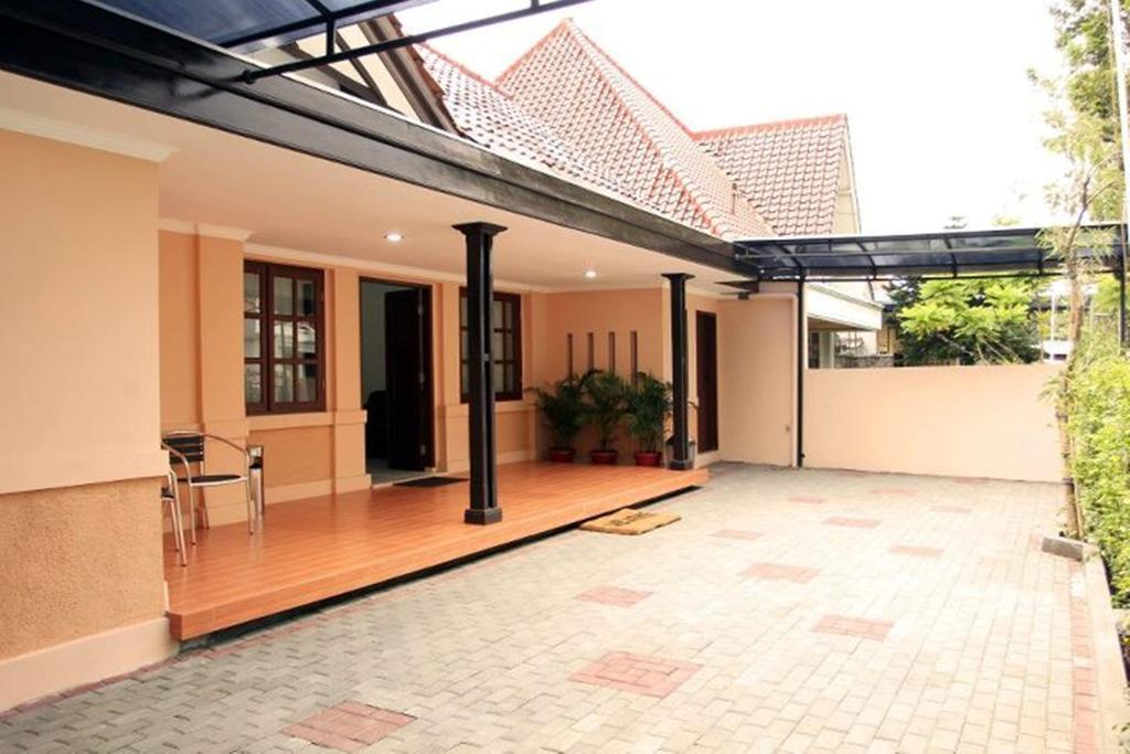 Wisma tamu Rumah Resik Bandung